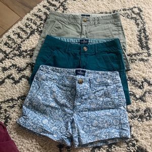 American Eagle shorts. Brand new, never worn. Size 2.